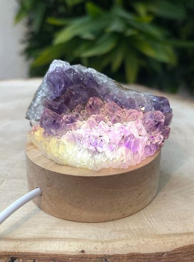 Amethyst Lampe - mit LED-Ständer