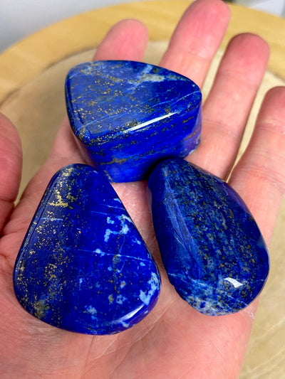 Mittelgroßes Lapis Designstück (A-Qualität)