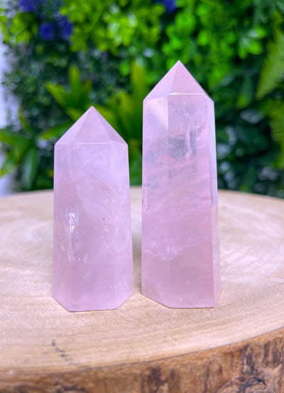 Rosenquarz Spitze (Sehr gute Qualität)