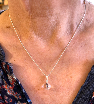 Bergkristall-Kugel-Anhänger - mit/ohne Silberkette (A-Qualität)