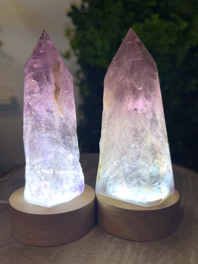 Amethyst Spitze - mit LED-Ständer