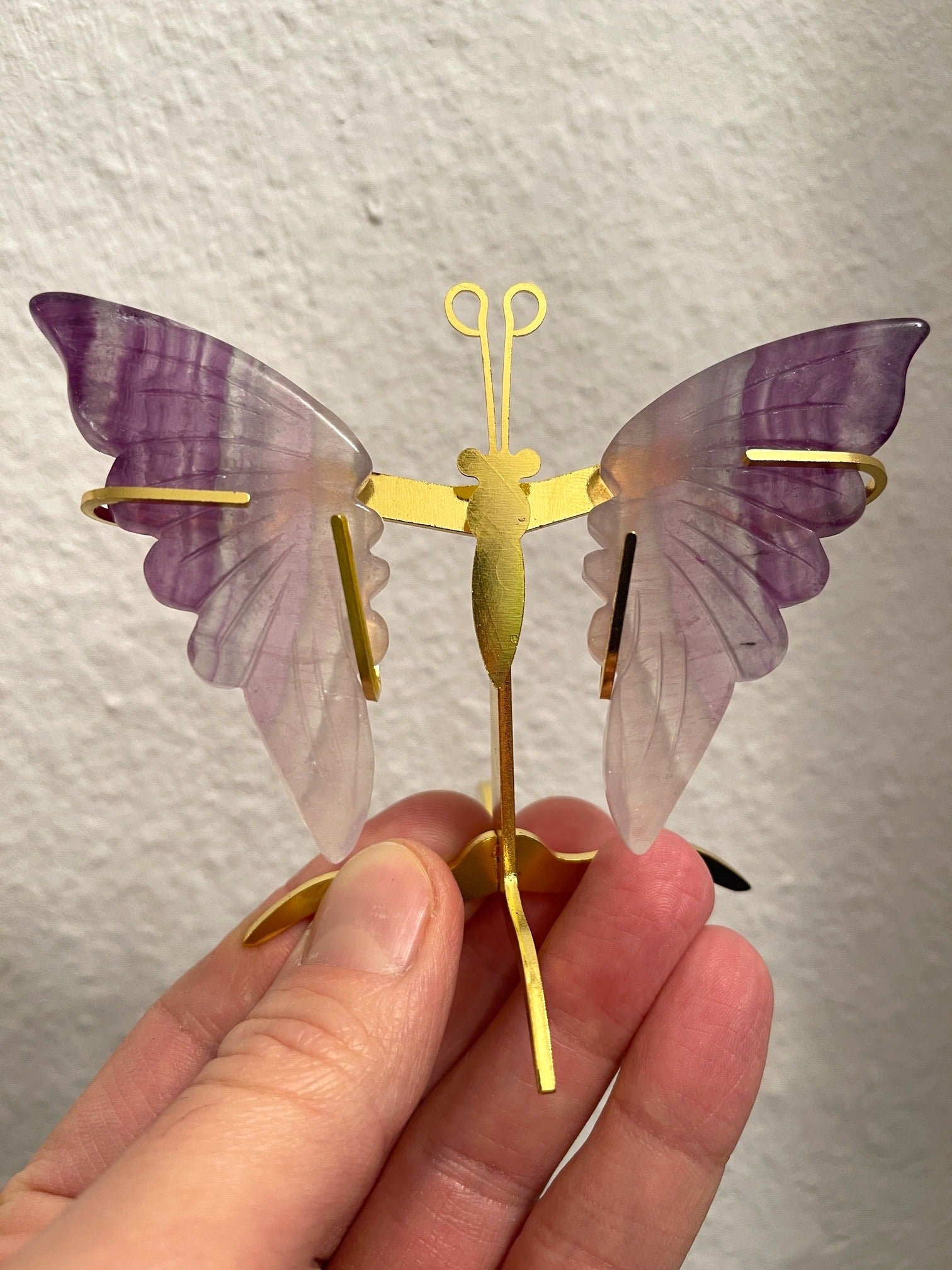 Schmetterling aus Fluorit - mit Goldständer (A-Qualität)