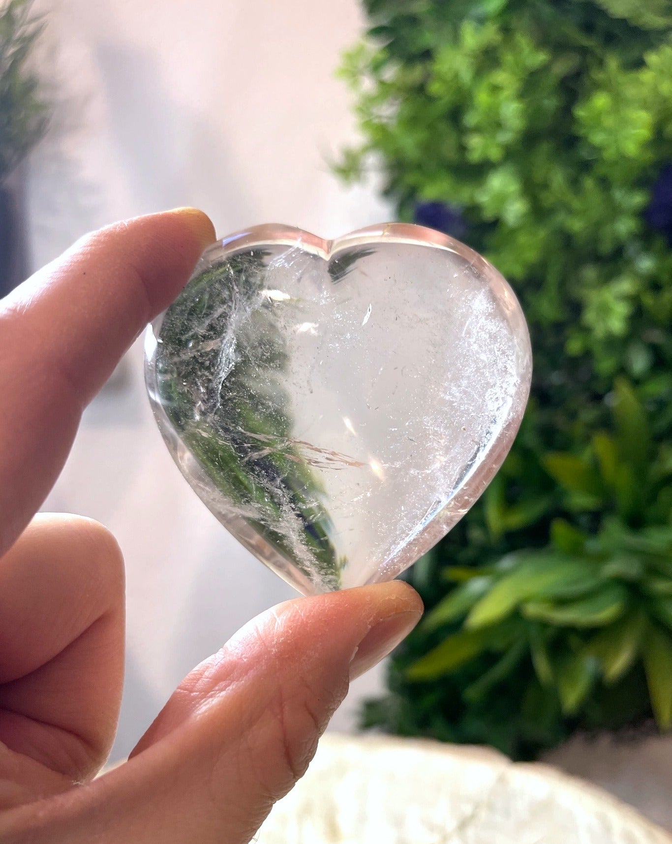 Großes Bergkristall Herz (A-Qualität)