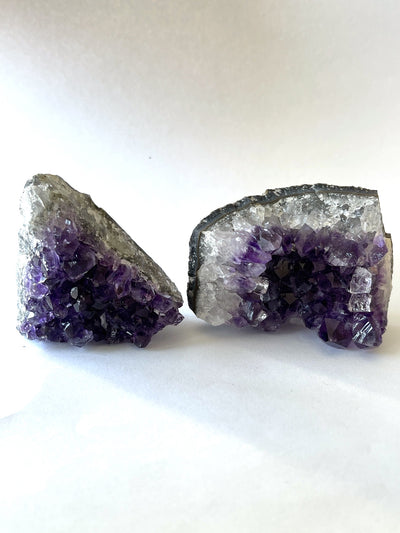 Stehendes Uruguay Amethyst Designstück (AAA-Qualität)